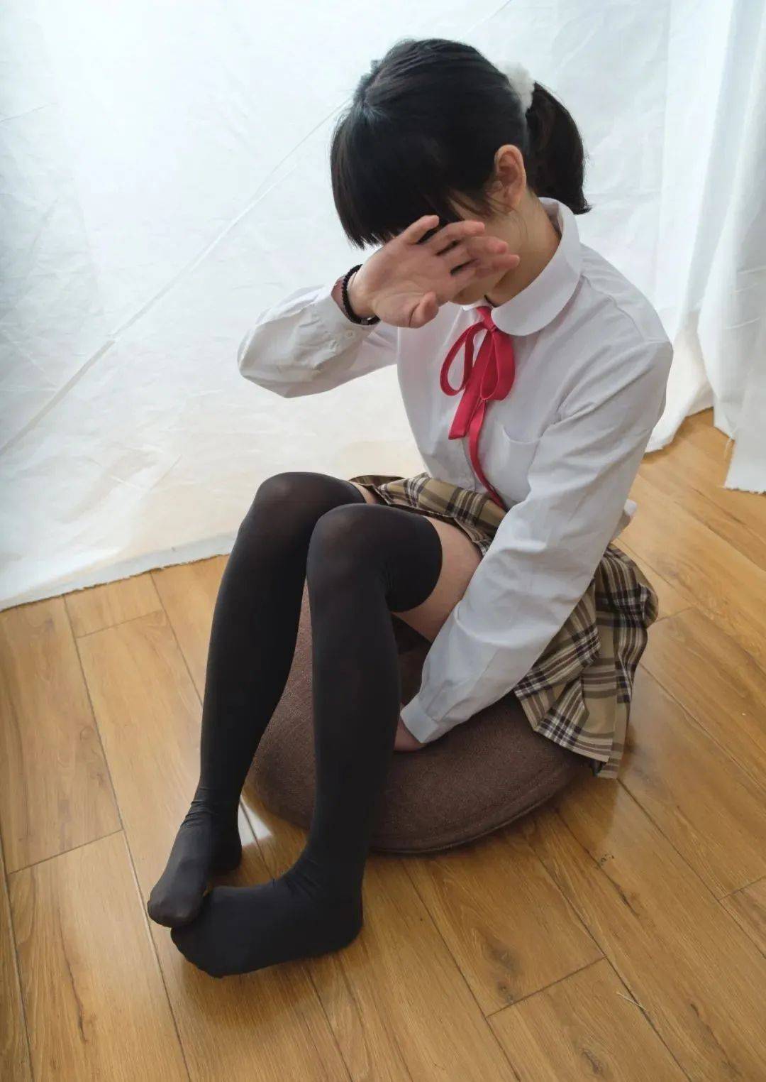 美女 jk制服过膝袜绝对领域