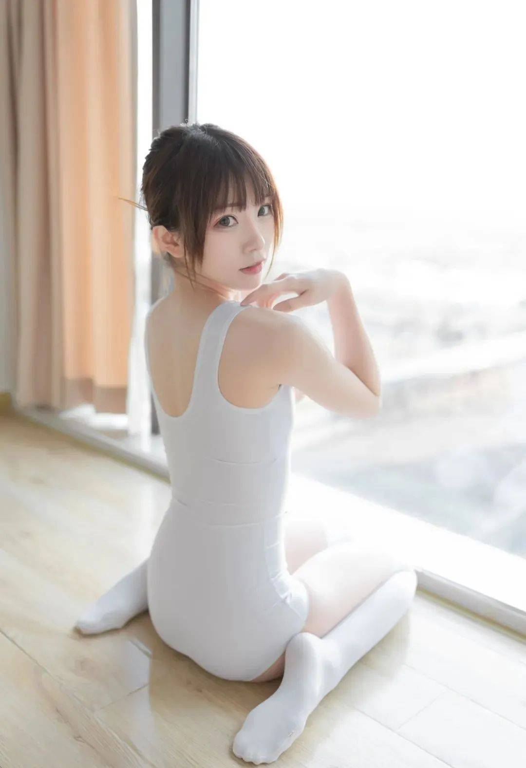 单马尾纯白死库水